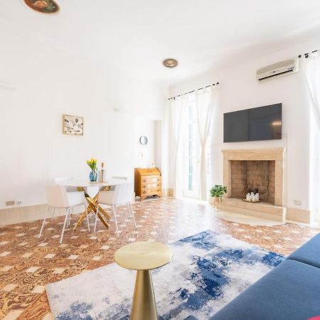 Corso Cavour Luxury Apartment Verona Exterior foto