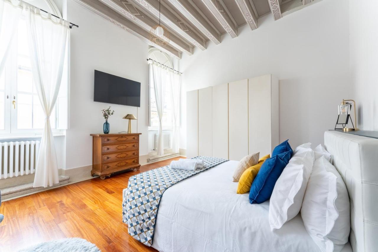 Corso Cavour Luxury Apartment Verona Exterior foto