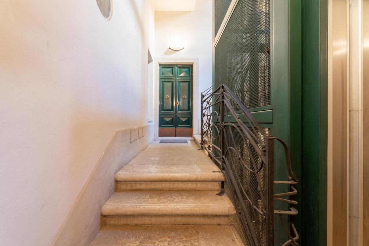 Corso Cavour Luxury Apartment Verona Exterior foto
